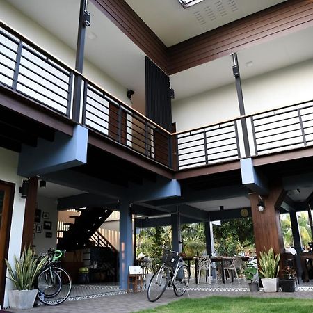Sabua The Terrace Homestay Uthai Thani Eksteriør billede