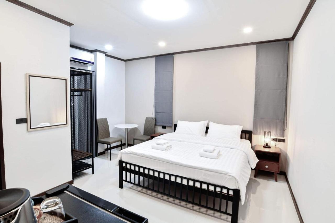 Sabua The Terrace Homestay Uthai Thani Eksteriør billede